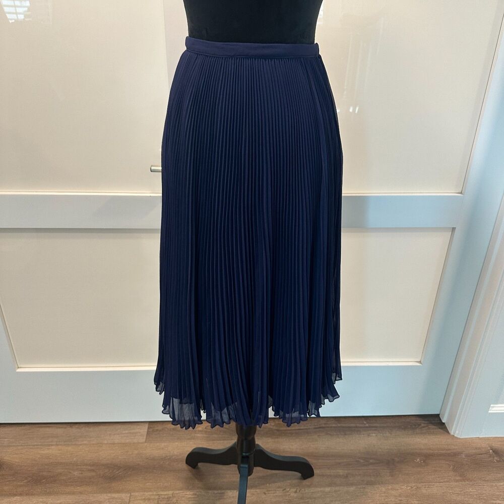 NWT Reformation Navy Blue Kella Pleated Midi Skirt Size 2